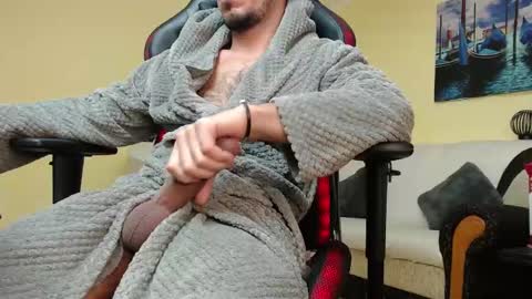 marioslim online show from December 27, 11:50 am