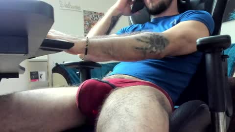 Snapshot of marioslim chatting on June 2, 5:20 am marioslim online show from June 2, 5:20 am