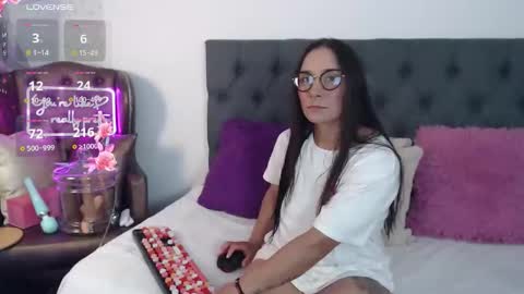 Paula Maria online show from February 5, 10:58 pm