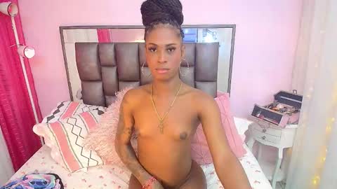 Nathaly online show from October 23, 2:05 pm