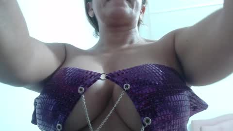 mariska_69 online show from February 13, 6:30 am