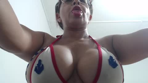 mariska_69 online show from November 16, 2:39 am