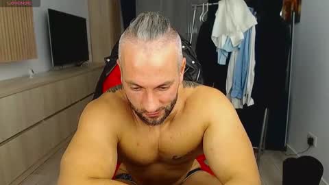 MarisMuscle online show from October 1, 6:58 pm