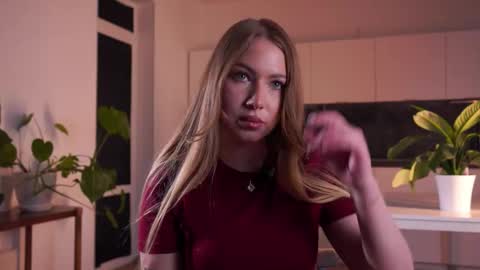 Snapshot of marissabellafiore chatting on March 7, 5:10 pm Alexandra online show from March 7, 5:10 pm