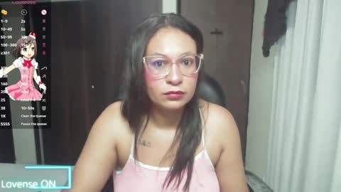 Snapshot of maritsa_millerr chatting on April 13, 11:16 am maritsa online show from April 13, 11:16 am
