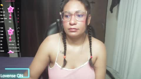 Snapshot of maritsa_millerr chatting on June 10, 11:20 am maritsa online show from June 10, 11:20 am