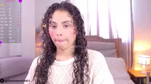 Snapshot of marivimichel03 chatting on January 13, 7:41 pm online show from January 13, 7:41 pm