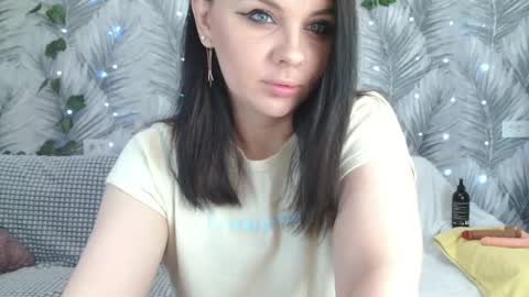 Snapshot of mariyapipi chatting on May 2, 2:16 am pipi online show from May 2, 2:16 am