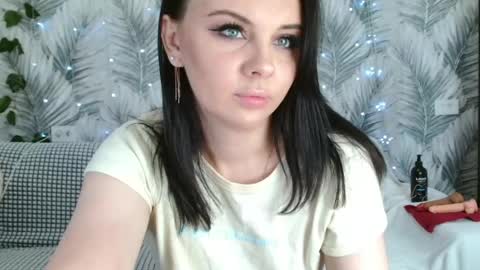 Snapshot of mariyapipi chatting on June 6, 5:50 pm pipi online show from June 6, 5:50 pm