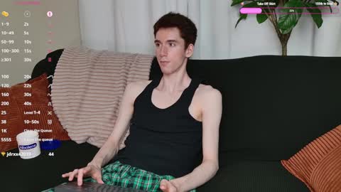 Mark online show from October 1, 7:42 pm