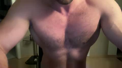 Snapshot of mark9222222 chatting on October 7, 8:17 pm mark9222222 online show from October 7, 8:17 pm