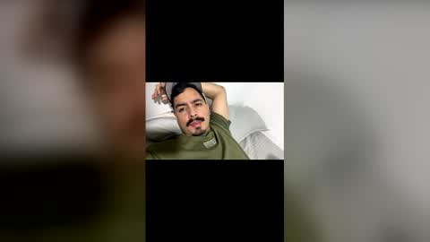 Snapshot of mark_82546 chatting on November 30, 9:35 am mark_82546 online show from November 30, 9:35 am