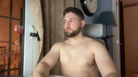 mark_899832461 online show from February 15, 11:01 pm