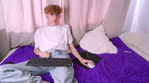 Snapshot of mark_brain chatting on March 20, 11:26 am mark_brain online show from March 20, 11:26 am