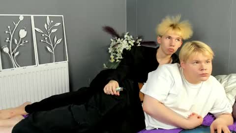 mark_brain online show from May 21, 12:12 pm