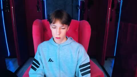 Snapshot of mark_branston chatting on November 3, 11:00 am Mark online show from November 3, 11:00 am