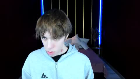 Mark online show from March 15, 10:54 am