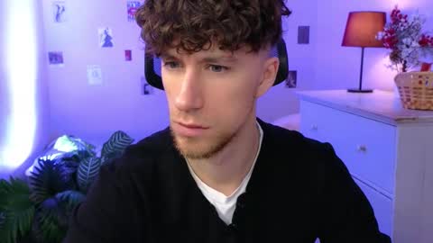 Snapshot of mark_caron chatting on March 26, 9:31 pm mark_caron online show from March 26, 9:31 pm