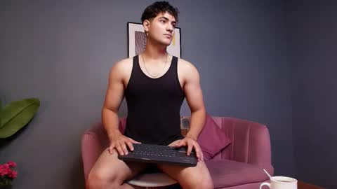Snapshot of mark_evans1_ chatting on November 12, 1:44 pm mark_evans1_ online show from November 12, 1:44 pm