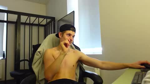 MARK KARSON online show from October 7, 8:44 am