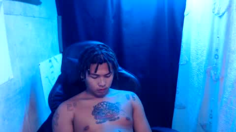 Snapshot of mark_louie chatting on July 6, 4:42 pm UNO online show from July 6, 4:42 pm
