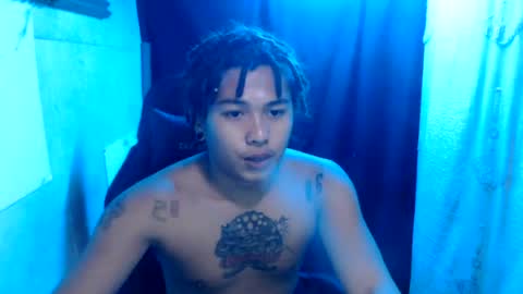 Snapshot of mark_louie chatting on July 10, 5:37 pm UNO online show from July 10, 5:37 pm