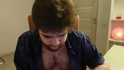 MARK MAXIM online show from December 3, 9:46 pm