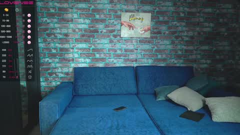 Mark online show from February 4, 4:05 am