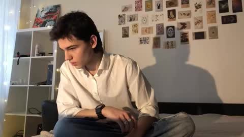 Mark online show from October 24, 11:28 am