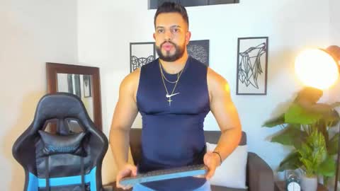 mark_x23 online show from February 4, 2:06 am