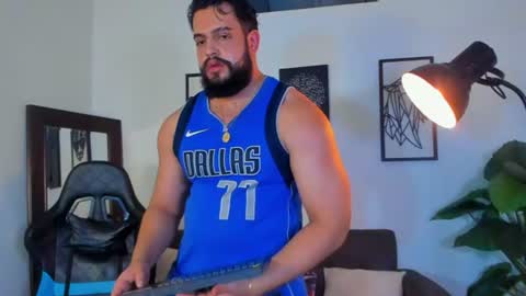 mark_x23 online show from June 12, 5:39 am