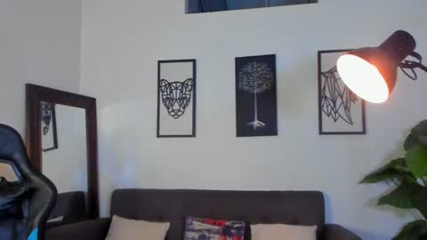 mark_x23 online show from June 14, 6:15 am