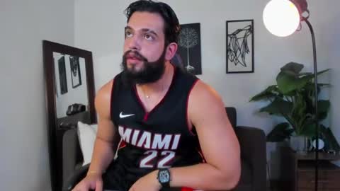 mark_x23 online show from July 26, 4:42 am