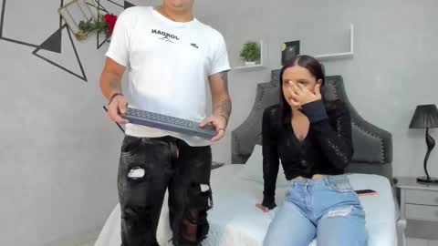 markandphilip  online show from September 11, 12:27 pm