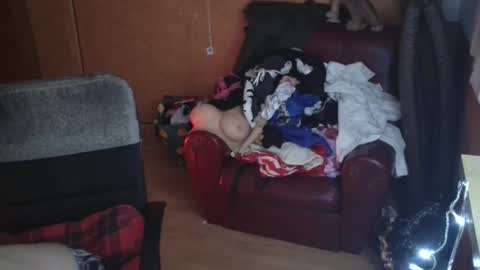 Snapshot of markbcnx chatting on February 5, 10:53 am markbcnx online show from February 5, 10:53 am