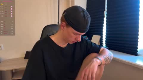 Mark online show from January 7, 11:45 am