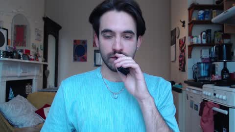 Mark online show from December 10, 10:38 am