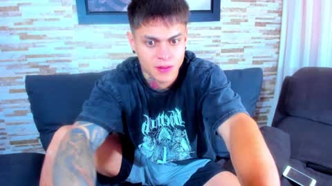 Snapshot of marko_toro__ chatting on January 23, 8:13 pm Sebastian online show from January 23, 8:13 pm