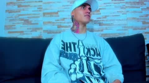 Snapshot of marko_toro__ chatting on February 3, 3:31 am Sebastian online show from February 3, 3:31 am