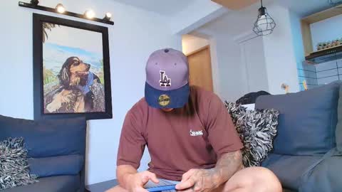 Snapshot of marko_toro__ chatting on October 25, 10:59 pm Sebastian online show from October 25, 10:59 pm