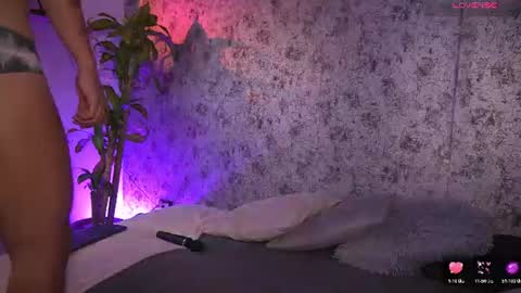 Mark Santos online show from June 18, 8:46 pm
