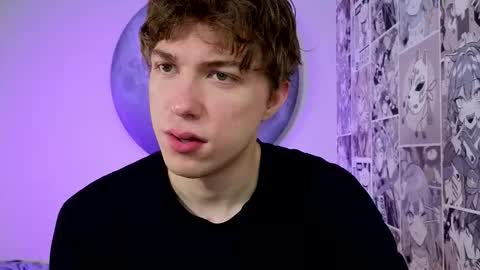 Snapshot of markshot_ chatting on October 19, 3:23 pm markshot_ online show from October 19, 3:23 pm