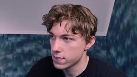 Snapshot of markshot_ chatting on November 1, 4:31 pm markshot_ online show from November 1, 4:31 pm