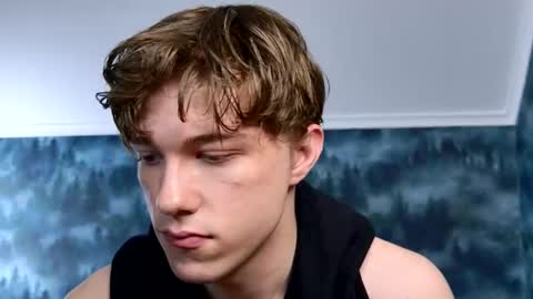 Snapshot of markshot_ chatting on November 10, 5:56 pm markshot_ online show from November 10, 5:56 pm