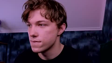 Snapshot of markshot_ chatting on November 15, 6:48 pm markshot_ online show from November 15, 6:48 pm