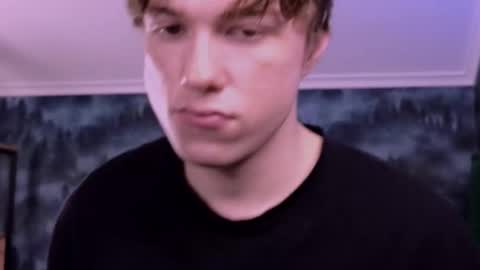 Snapshot of markshot_ chatting on November 23, 5:57 pm markshot_ online show from November 23, 5:57 pm