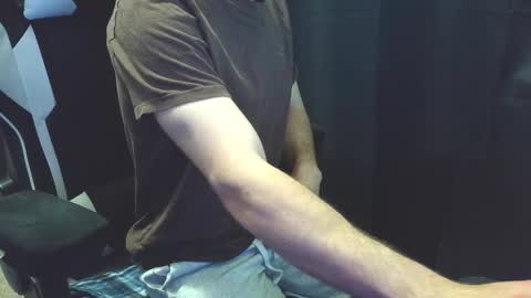 Snapshot of marksilverrr chatting on December 17, 3:06 am marksilverrr online show from December 17, 3:06 am