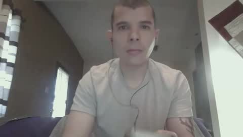 Snapshot of markster77 chatting on February 1, 11:58 pm markster77 online show from February 1, 11:58 pm