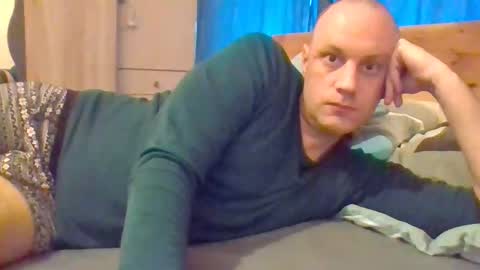 markus_7 online show from October 3, 6:43 am