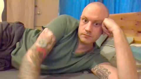 markus_7 online show from December 16, 10:09 am